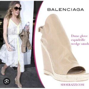 Balenciaga Glove Leather Espadrille Wedge Sandals Size 38 US 7.5 Dove $695